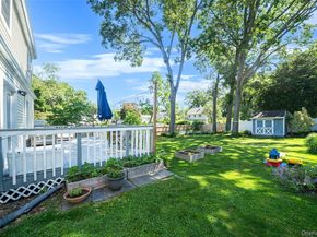7 Spruce Drive, East Northport NY 11731