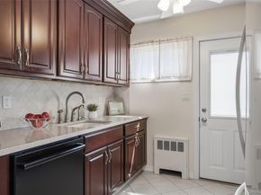 183 N Oak Street, Massapequa NY 11758