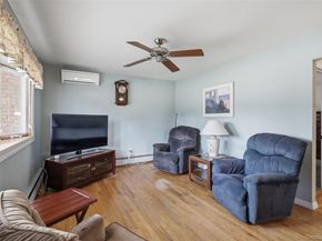 183 N Oak Street, Massapequa NY 11758