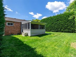 183 N Oak Street, Massapequa NY 11758