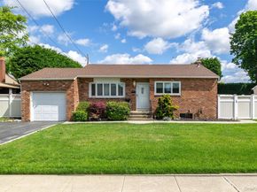 183 N Oak Street, Massapequa NY 11758