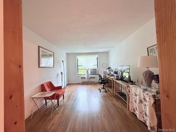 83-25 98th Street Street 6S, Woodhaven NY 11421