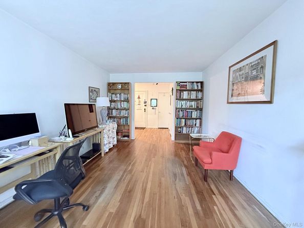 83-25 98th Street Street 6S, Woodhaven NY 11421