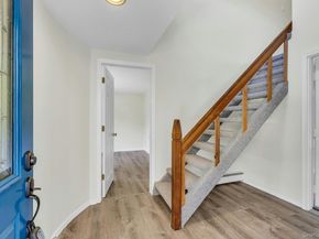 23 Campus Lane, Ronkonkoma NY 11779