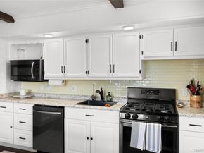 300 W 24th Street, Deer Park NY 11729