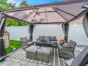 300 W 24th Street, Deer Park NY 11729