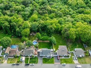 300 W 24th Street, Deer Park NY 11729