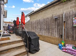 5909 69th Street, Maspeth NY 11378
