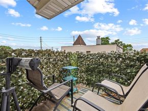 5909 69th Street, Maspeth NY 11378