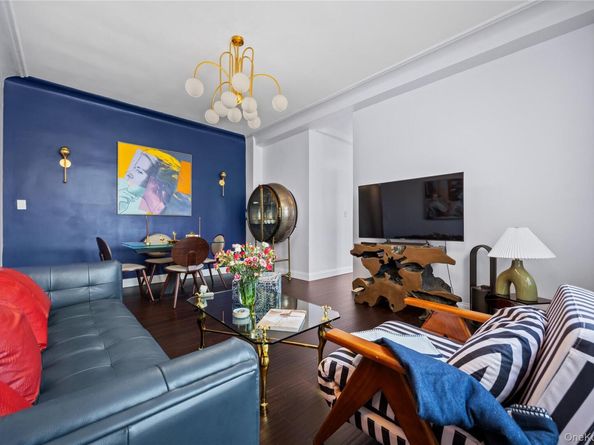 725 Riverside Drive 9C, New York (Manhattan) NY 10031