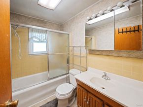 561 Chestnut Street, Lindenhurst NY 11757