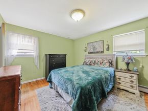4 Dogwood Avenue, Farmingville NY 11738