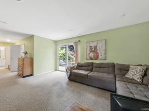 4 Dogwood Avenue, Farmingville NY 11738