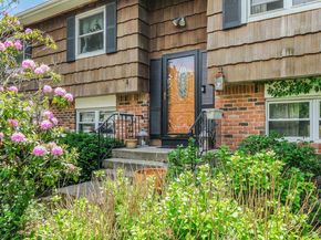 4 Dogwood Avenue, Farmingville NY 11738