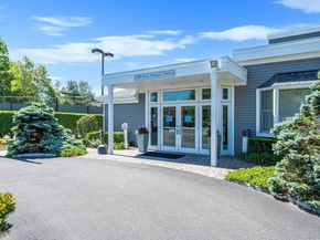 376 Quarry Pond Court, Moriches NY 11955