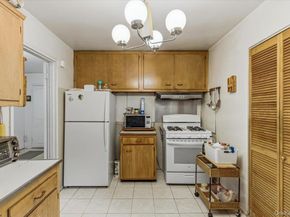 99-10 60th Avenue 2B, Corona NY 11368