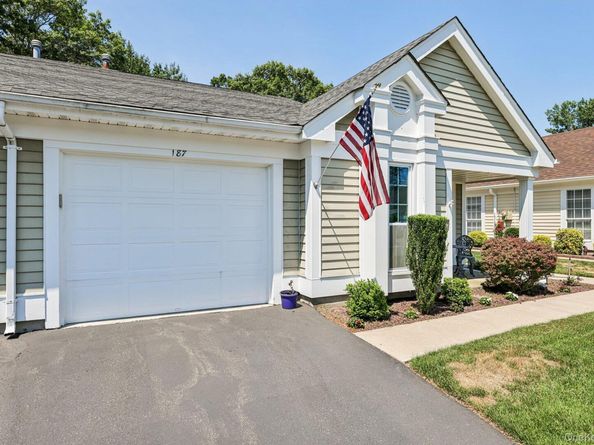 187 Glen Drive, Ridge NY 11961