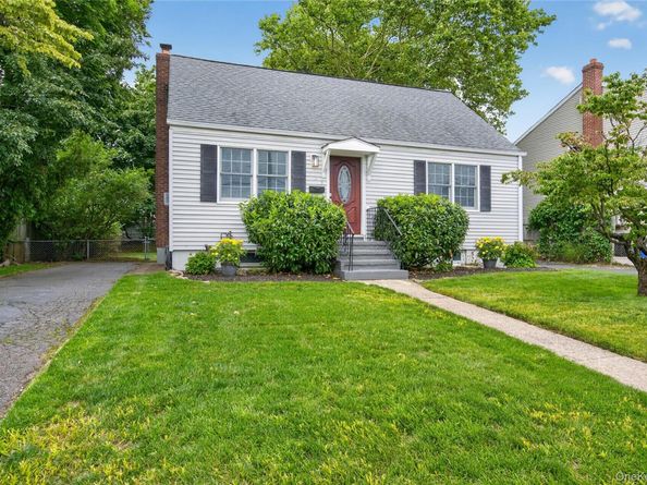 137 Wantagh Avenue, Levittown NY 11756