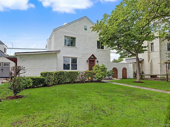 25 Longmeadow Road, Yonkers NY 10704