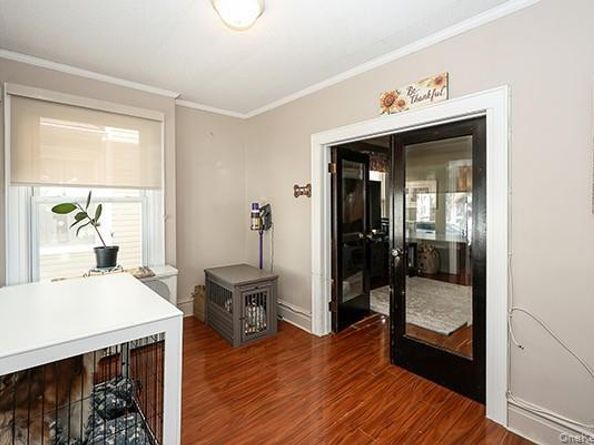 7333 71st Place, Glendale NY 11385