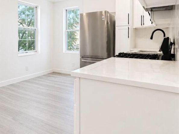 927 Summit Avenue, Bronx NY 10452