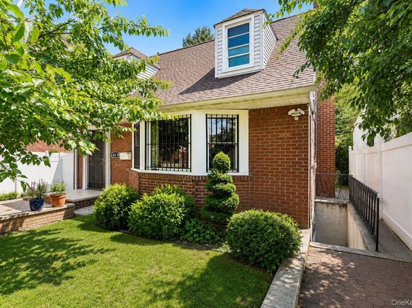143-18 84th Avenue, Briarwood NY 11435