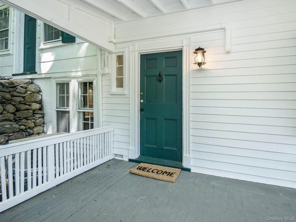 150 Main Street, Roslyn NY 11576