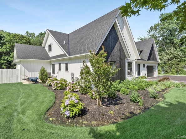 53 Stony Hollow Road, Centerport NY 11721