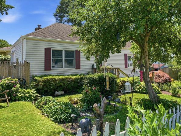 350 Boulder Street, Ronkonkoma NY 11779