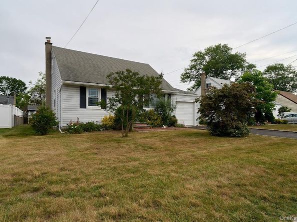 161 Van Buren Street, West Babylon NY 11704