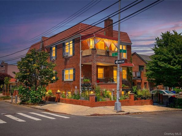 1855 21st Drive, Astoria NY 11105