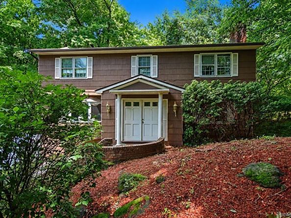 26 Westminster Drive, Croton-on-Hudson NY 10567