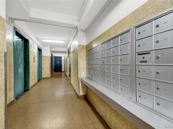 14 Metropolitan Oval 8G, Bronx NY 10462