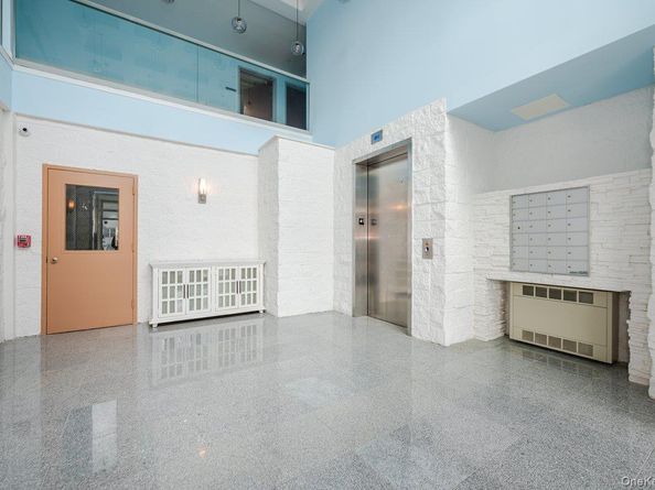 661 W Broadway 304, Long Beach NY 11561