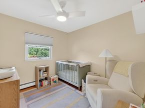 15 Round Tree Lane, Montrose NY 10548