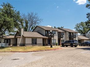 1845 River Crossing CIR C, Austin TX 78741