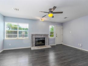 1845 River Crossing CIR C, Austin TX 78741