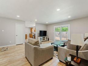 2106 Ponciana LOOP, Austin TX 78744