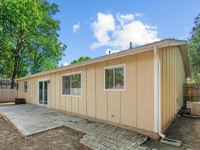 2106 Ponciana LOOP, Austin TX 78744