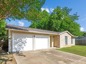 2106 Ponciana LOOP, Austin TX 78744