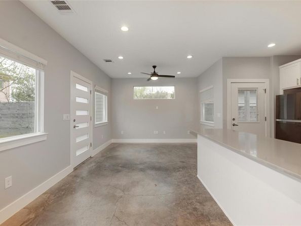 6902 Carver Ave B, Austin TX 78752