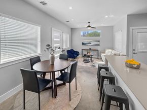 6902 Carver Ave B, Austin TX 78752