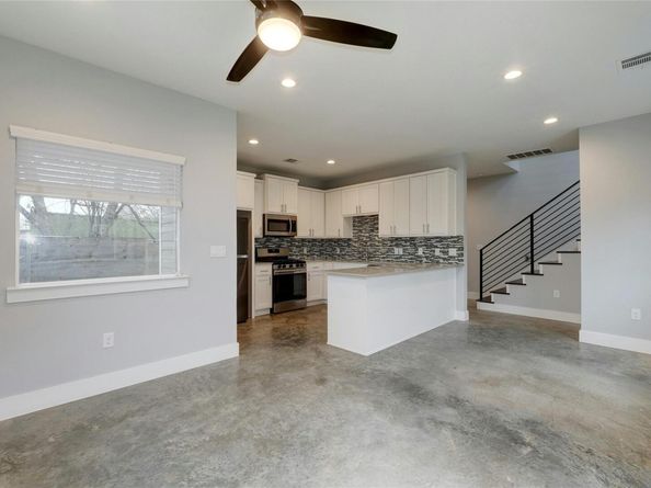 6902 Carver Ave B, Austin TX 78752