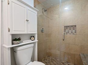 1910 Robbins PL 106, Austin TX 78705