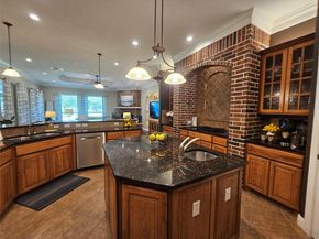 107 W Majestic Oak LN, Georgetown TX 78633