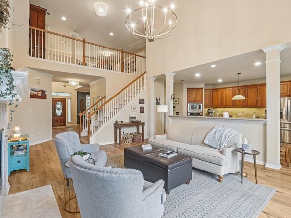 7124 Via Dono DR, Austin TX 78749