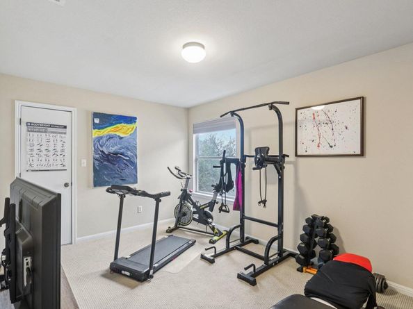 7124 Via Dono DR, Austin TX 78749