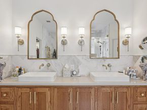 7124 Via Dono DR, Austin TX 78749