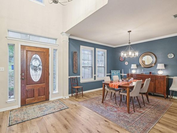 7124 Via Dono DR, Austin TX 78749