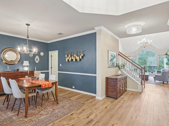 7124 Via Dono DR, Austin TX 78749